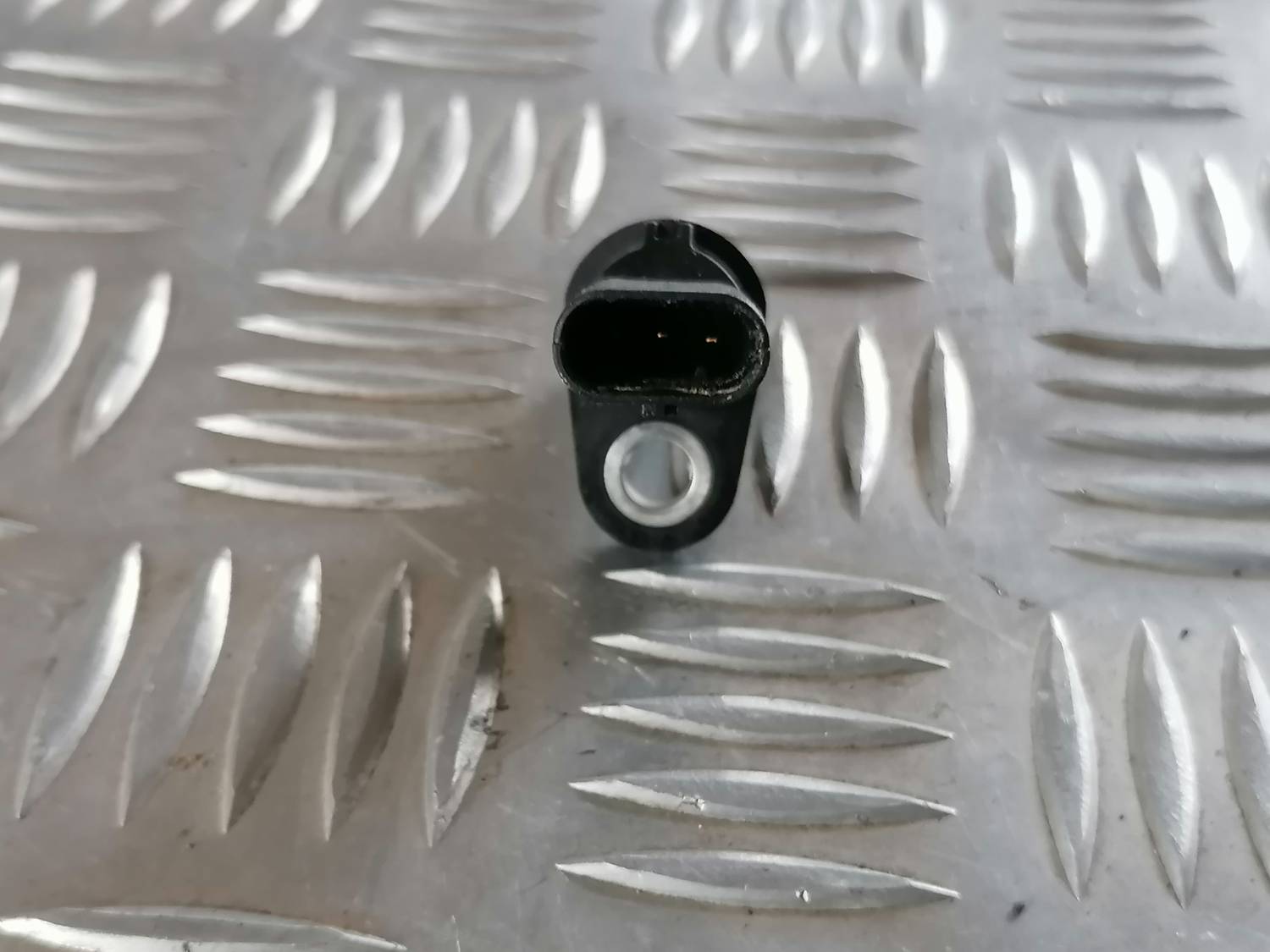 Sadales vārpstas devējs priekš VW CRAFTER 2018 3 Sadales vārpstas devējs priekš VW CRAFTER 2018