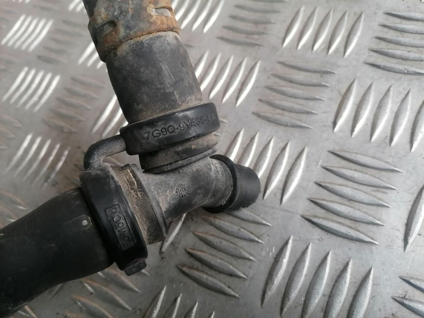 Dzesēšanas caurule priekš FORD MONDEO 2007 4 Dzesēšanas caurule priekš FORD MONDEO 2007