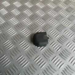 Priekšējā labā sēdekļa sliežu apdare priekš VOLVO V70 2009