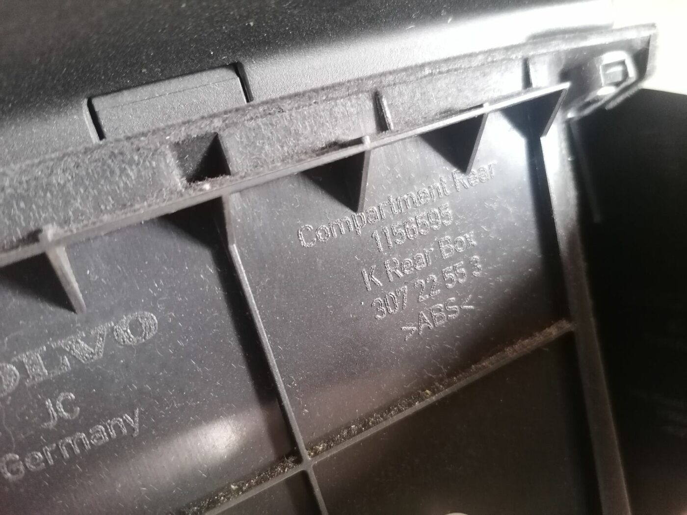 Roku balsts priekš VOLVO V70 2009 7 Roku balsts priekš VOLVO V70 2009