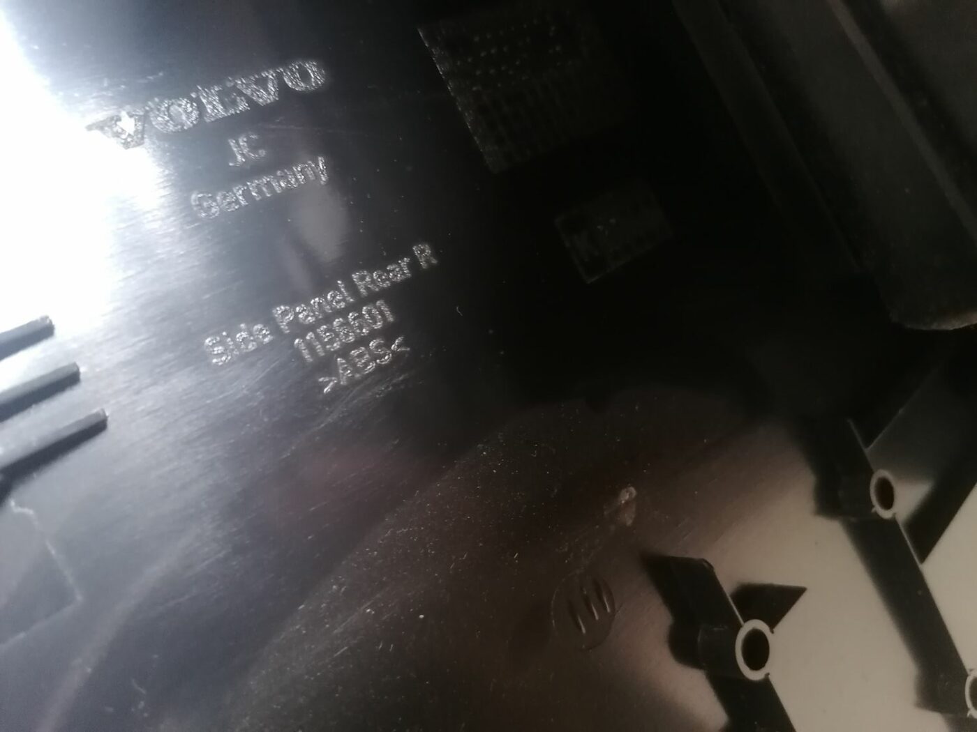 Roku balsts priekš VOLVO V70 2009 3 Roku balsts priekš VOLVO V70 2009