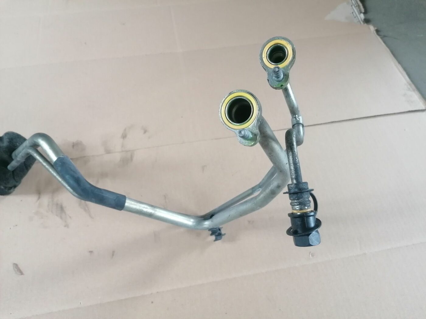 Gaisa kondicioniera galvenā caurule priekš VOLVO V70 2009