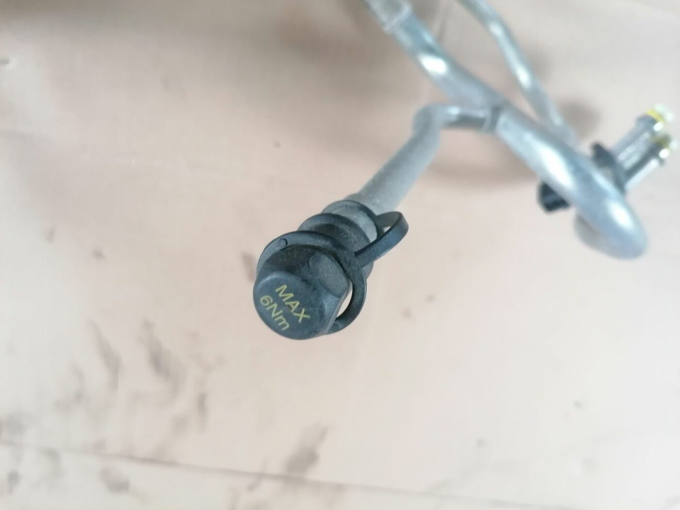 Gaisa kondicioniera galvenā caurule priekš VOLVO V70 2009