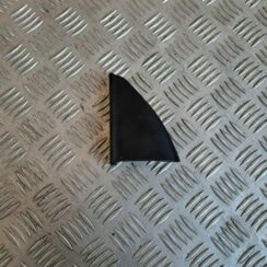 Priekšējo kreiso durvju apdare priekš TOYOTA RAV 4 2006