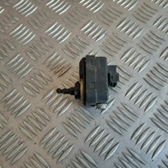 Lukturu augstuma regulēšanas korektors priekš TOYOTA RAV 4 2006