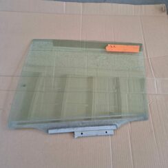 Aizmugurējo kreiso durvju stikls priekš TOYOTA RAV 4 2006