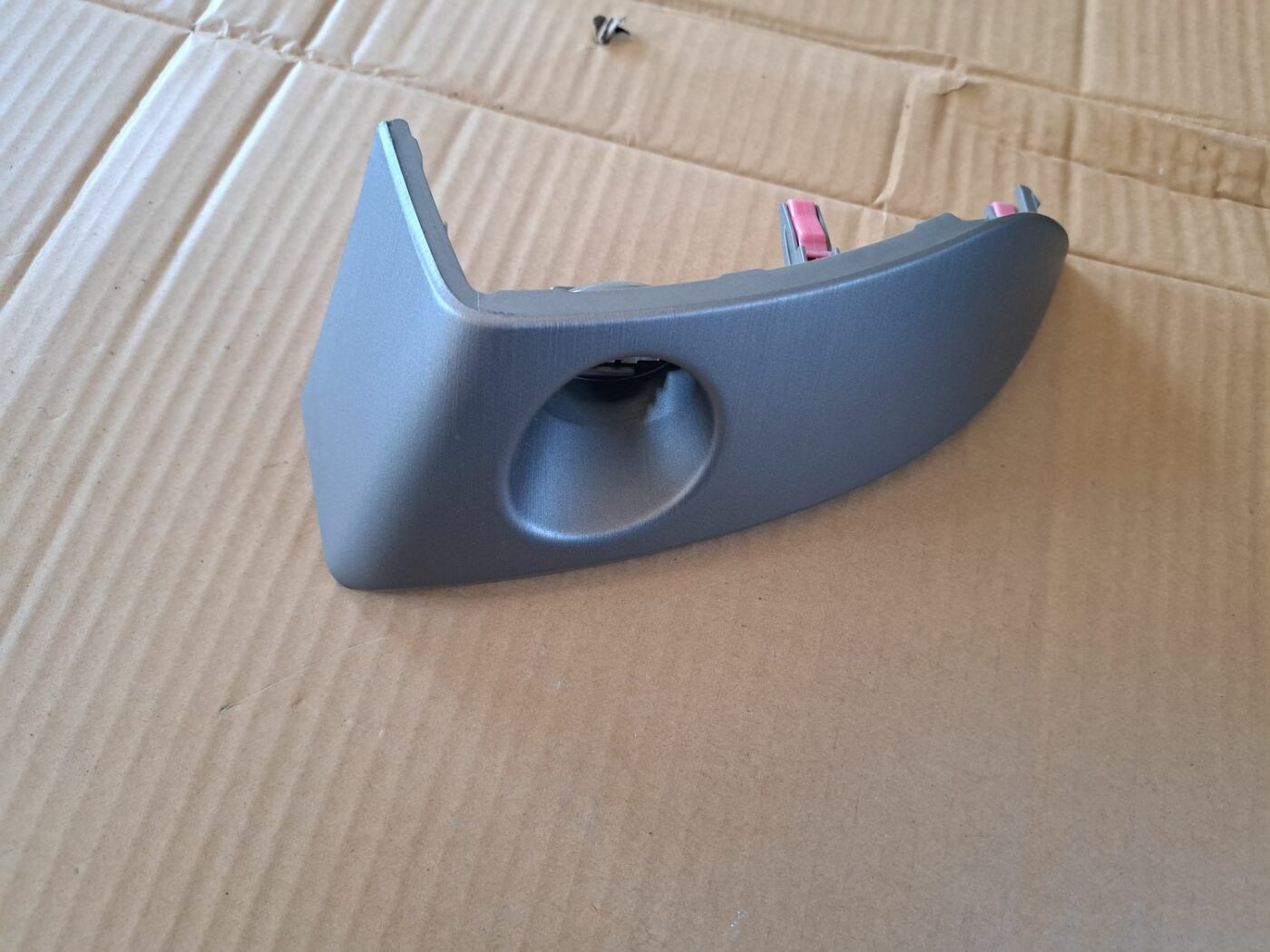 Mērinstrumentu paneļa dekoratīvā uzlika priekš TOYOTA RAV 4 2006