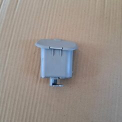 Žalūzijas stiprinājums (turētājs) priekš TOYOTA RAV 4 2006