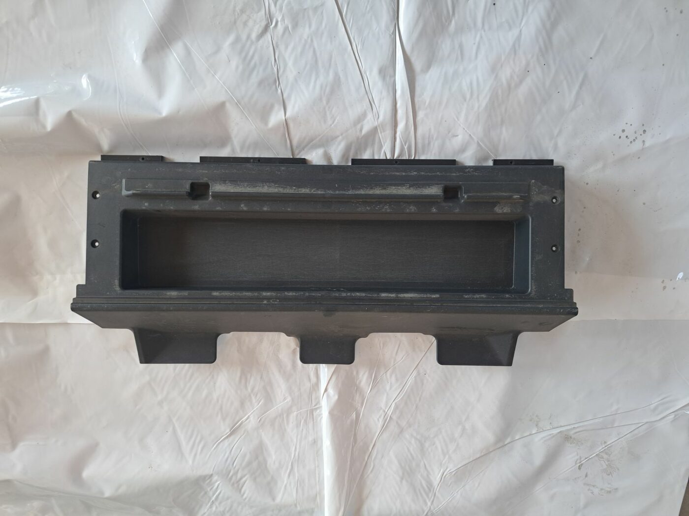 Instrumentu kaste priekš TOYOTA RAV 4 2006 1 Instrumentu kaste priekš TOYOTA RAV 4 2006