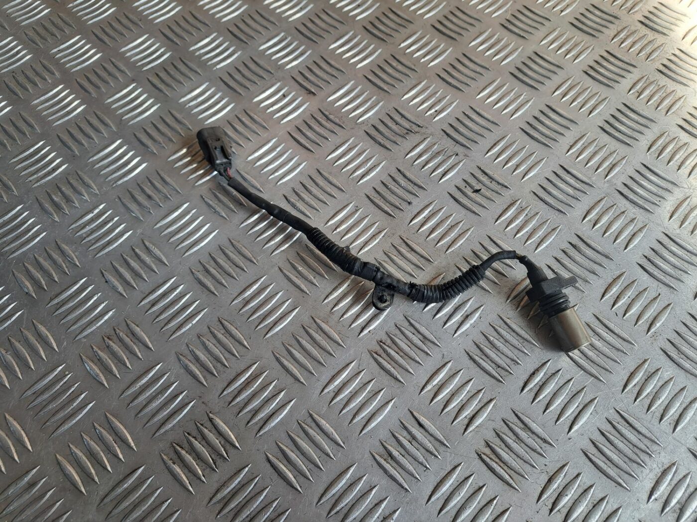 Kloķvārpstas devējs priekš TOYOTA RAV 4 2006