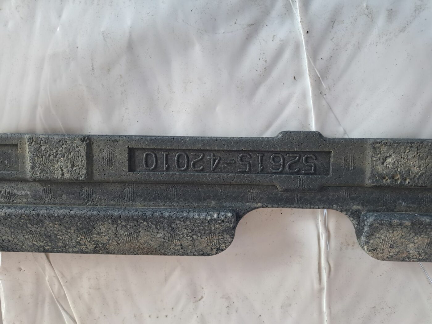 Aizmugurēja bufera putuplasts priekš TOYOTA RAV 4 2006