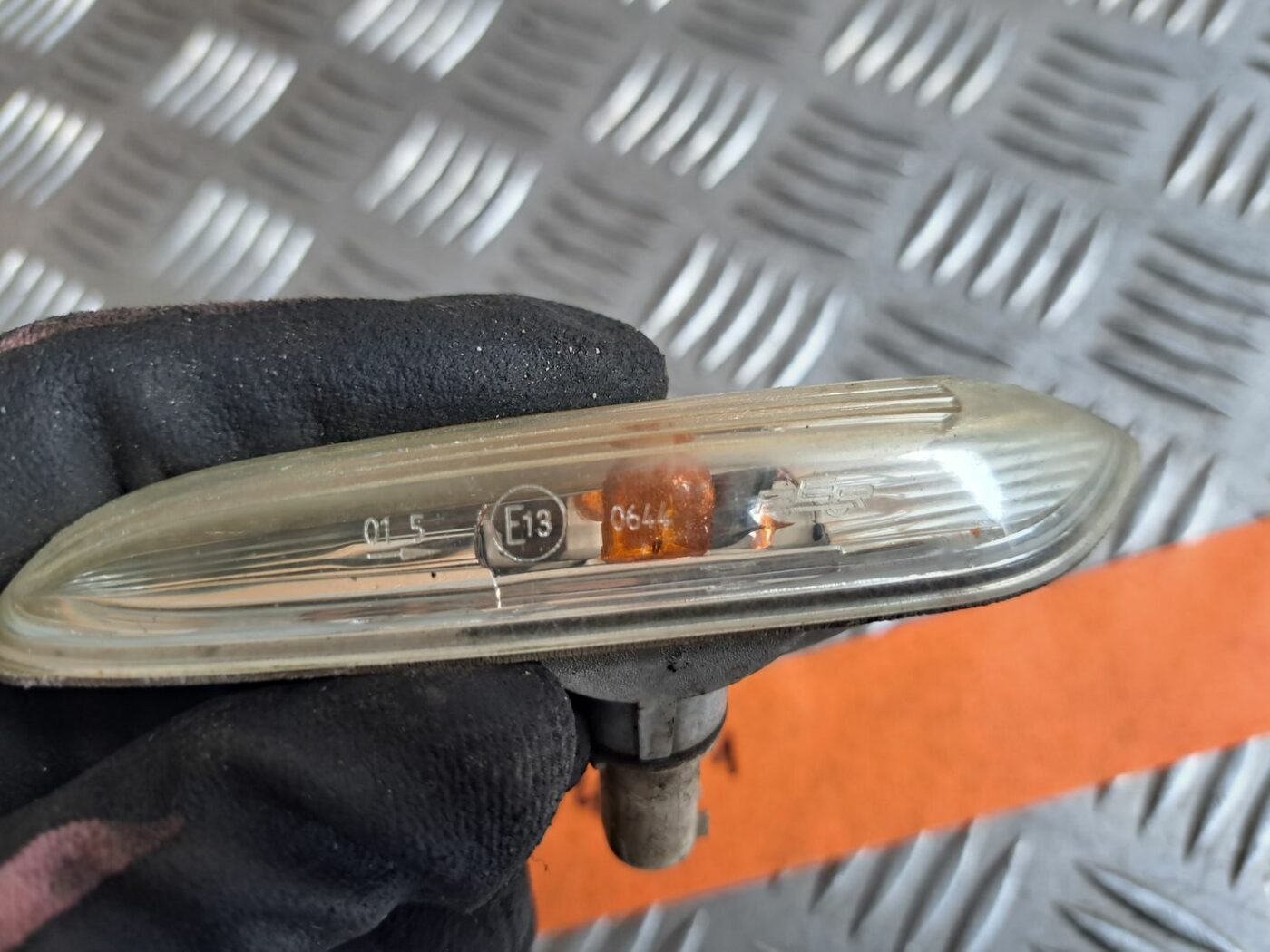 Pagrieziena signala lukturis priekš BMW 525 E60 2004 BLACK 3 Pagrieziena signala lukturis priekš BMW 525 E60 2004 BLACK