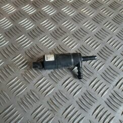 Mazgātāja šķidruma sūknis priekš BMW 525 E60 2004 BLACK