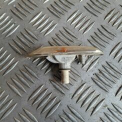 Pagrieziena signala lukturis priekš BMW 525 E60 2004 BLACK