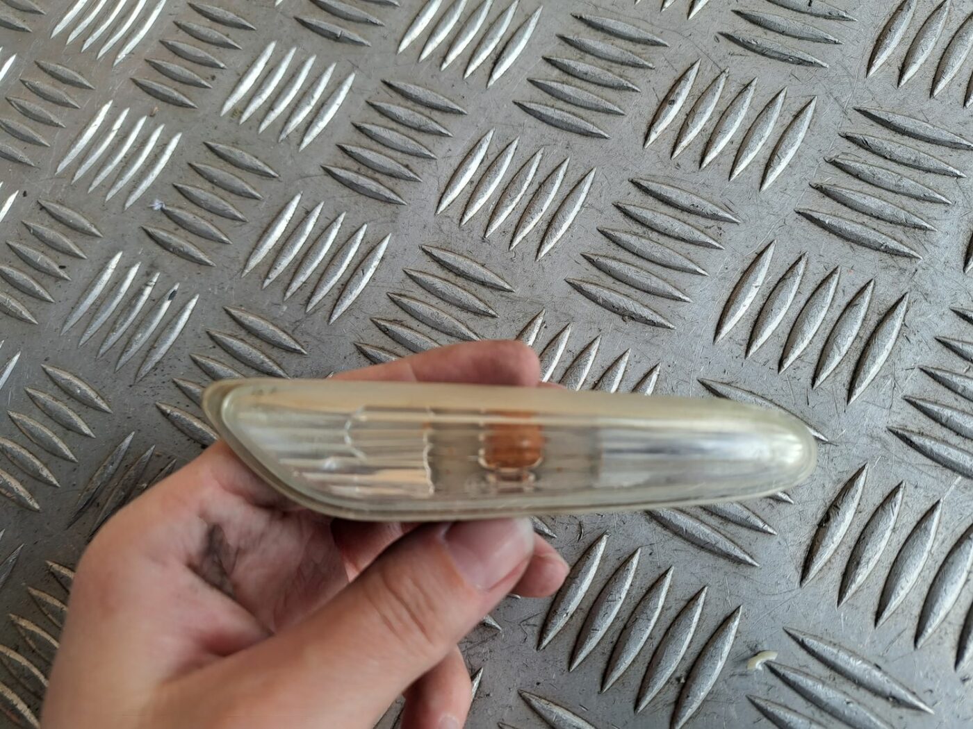 Pagrieziena signala lukturis priekš BMW 525 E60 2004 BLACK 4 Pagrieziena signala lukturis priekš BMW 525 E60 2004 BLACK