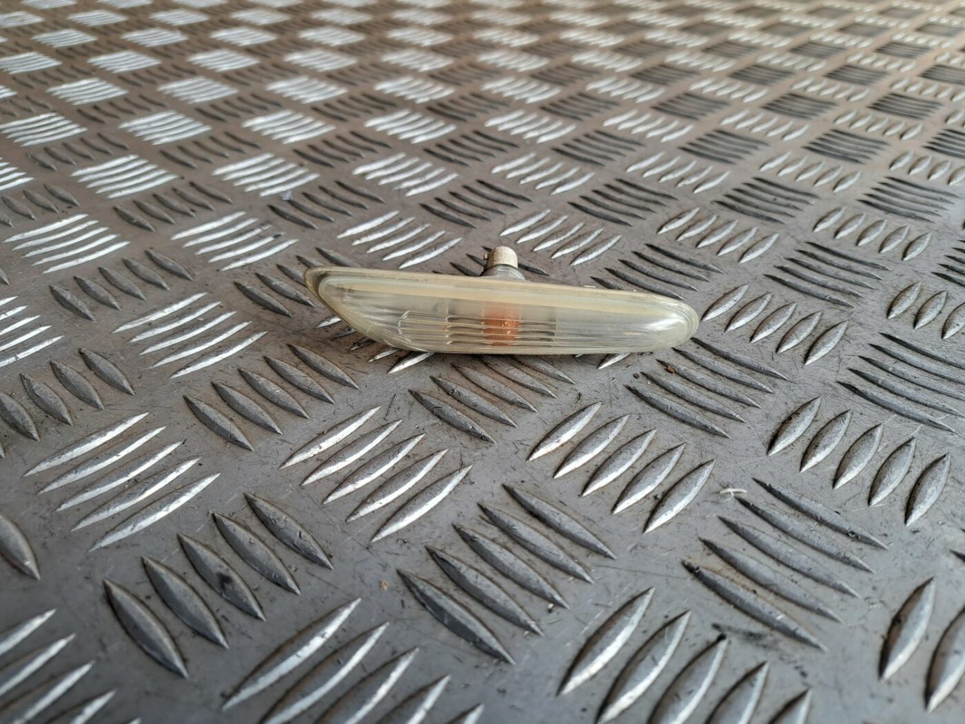 Pagrieziena signala lukturis priekš BMW 525 E60 2004 BLACK 3 Pagrieziena signala lukturis priekš BMW 525 E60 2004 BLACK