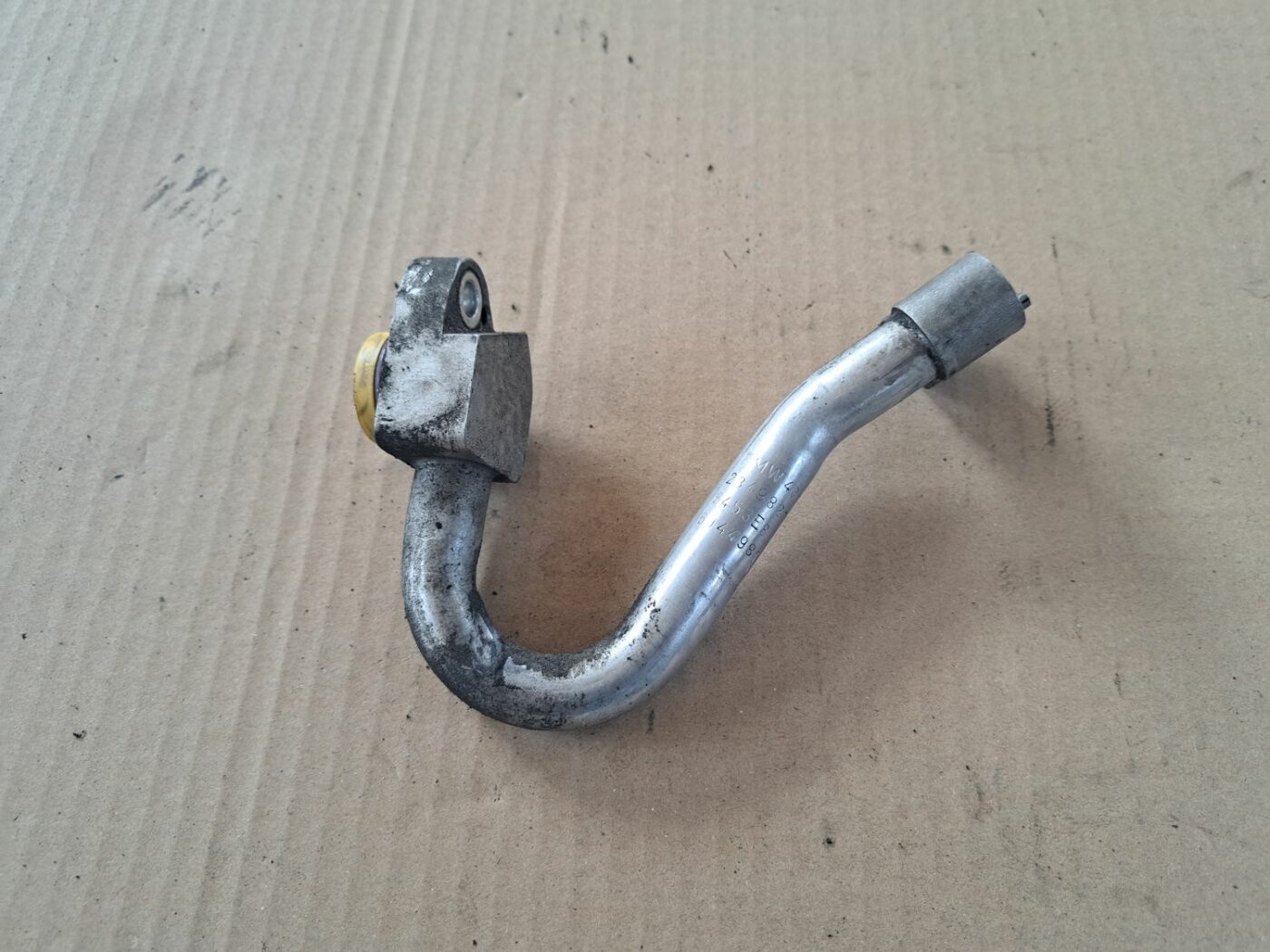 Gaisa kondicioniera caurule priekš BMW 525 E60 2004 BLACK