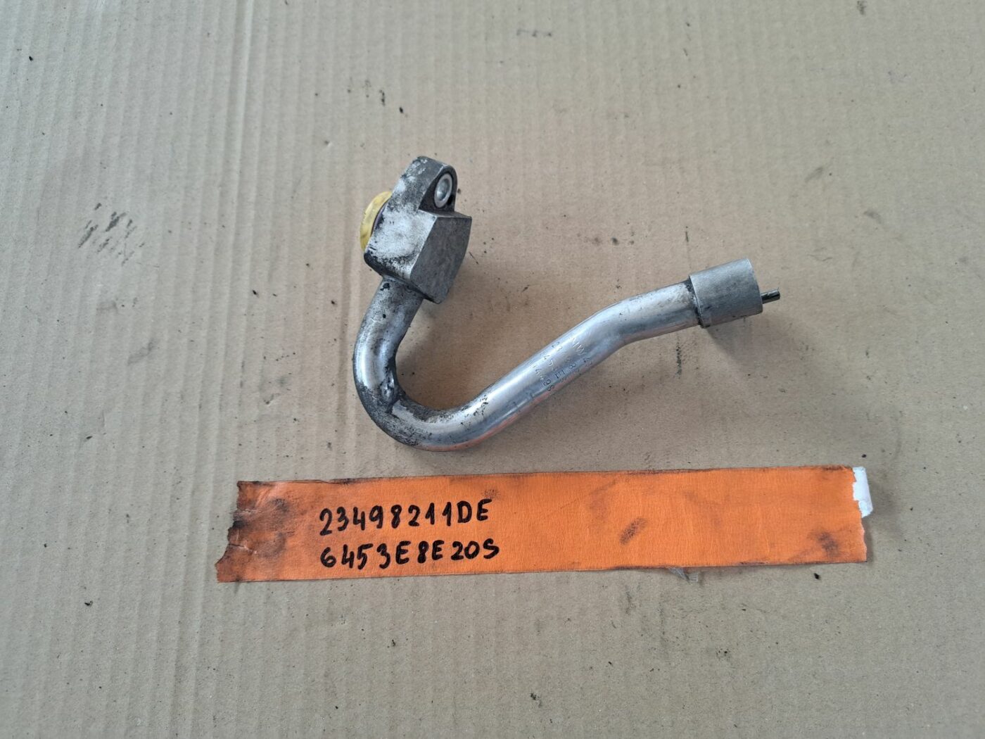 Gaisa kondicioniera caurule priekš BMW 525 E60 2004 BLACK