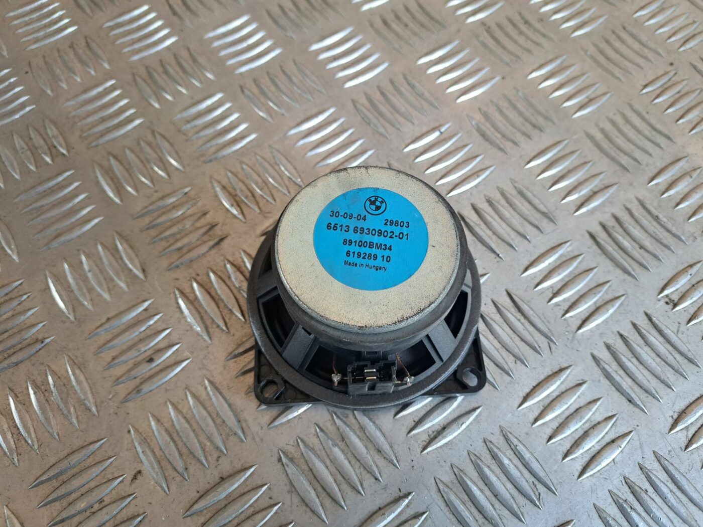 Durvju skaļrunis, apakšā priekš BMW 525 E60 2004 BLACK