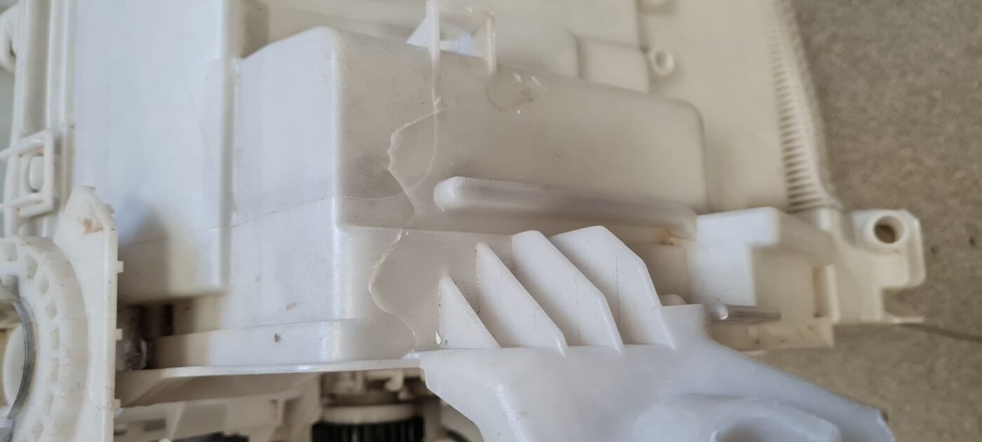 Salona sildītājs priekš TOYOTA RAV 4 2006