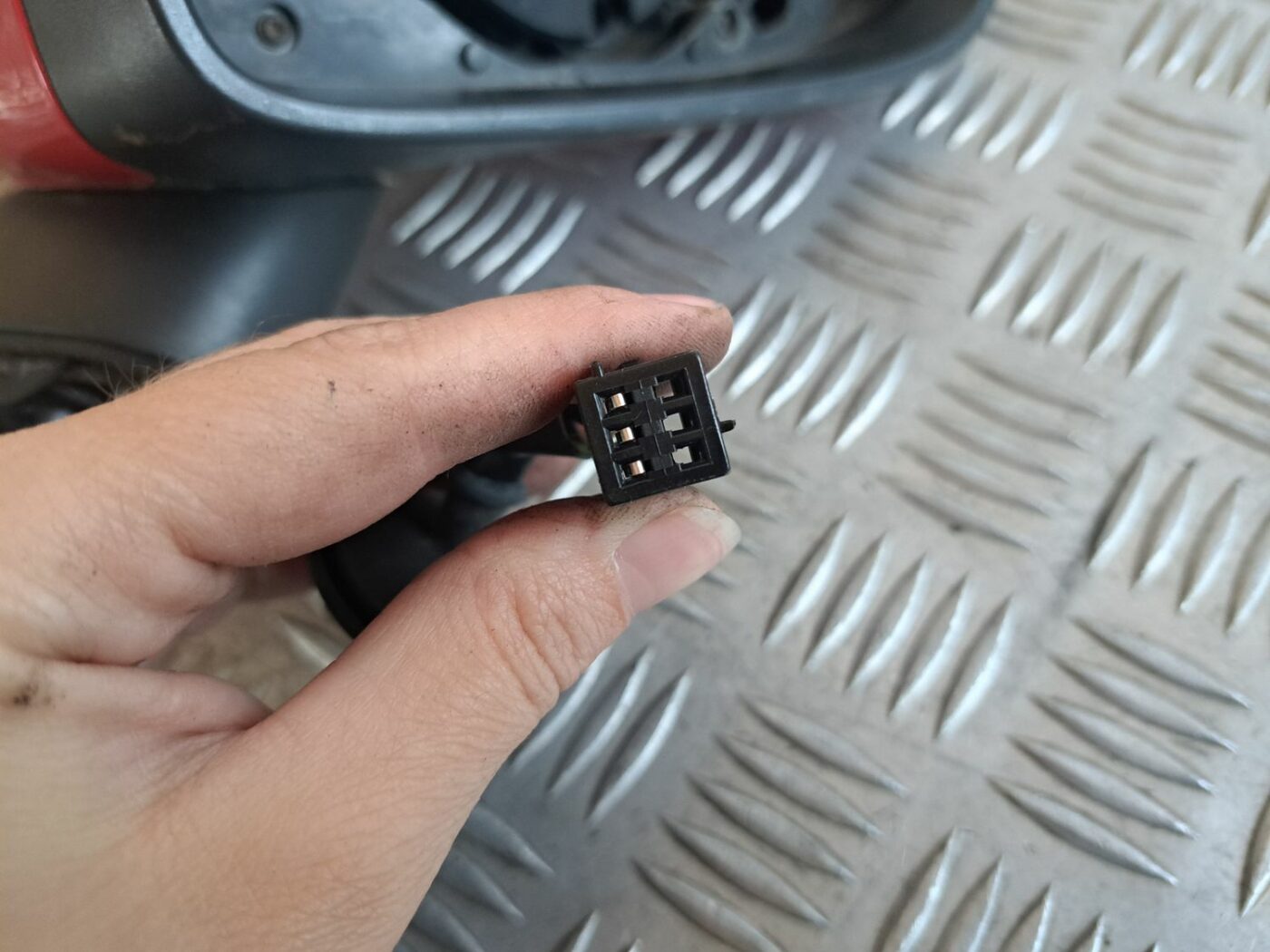 Ārējais spogulis, pa labi priekš OPEL CORSA 2007 5 Ārējais spogulis, pa labi priekš OPEL CORSA 2007