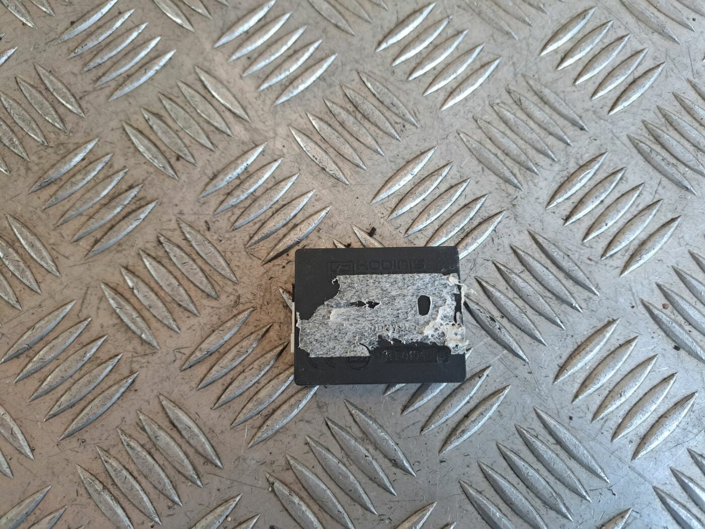 Elektroniskais modulis priekš OPEL CORSA 2007 4 Elektroniskais modulis priekš OPEL CORSA 2007