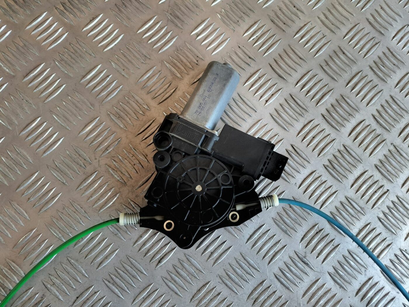 Stikla pacelšanas mehānisms priekšējais kreisais priekš OPEL CORSA 2007