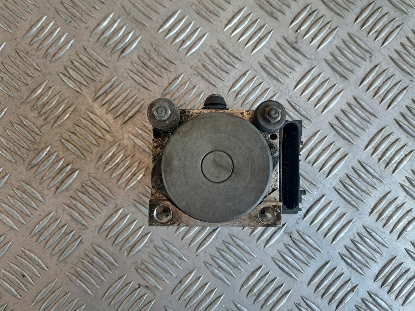 ABS bloks priekš OPEL CORSA 2007 2 ABS bloks priekš OPEL CORSA 2007