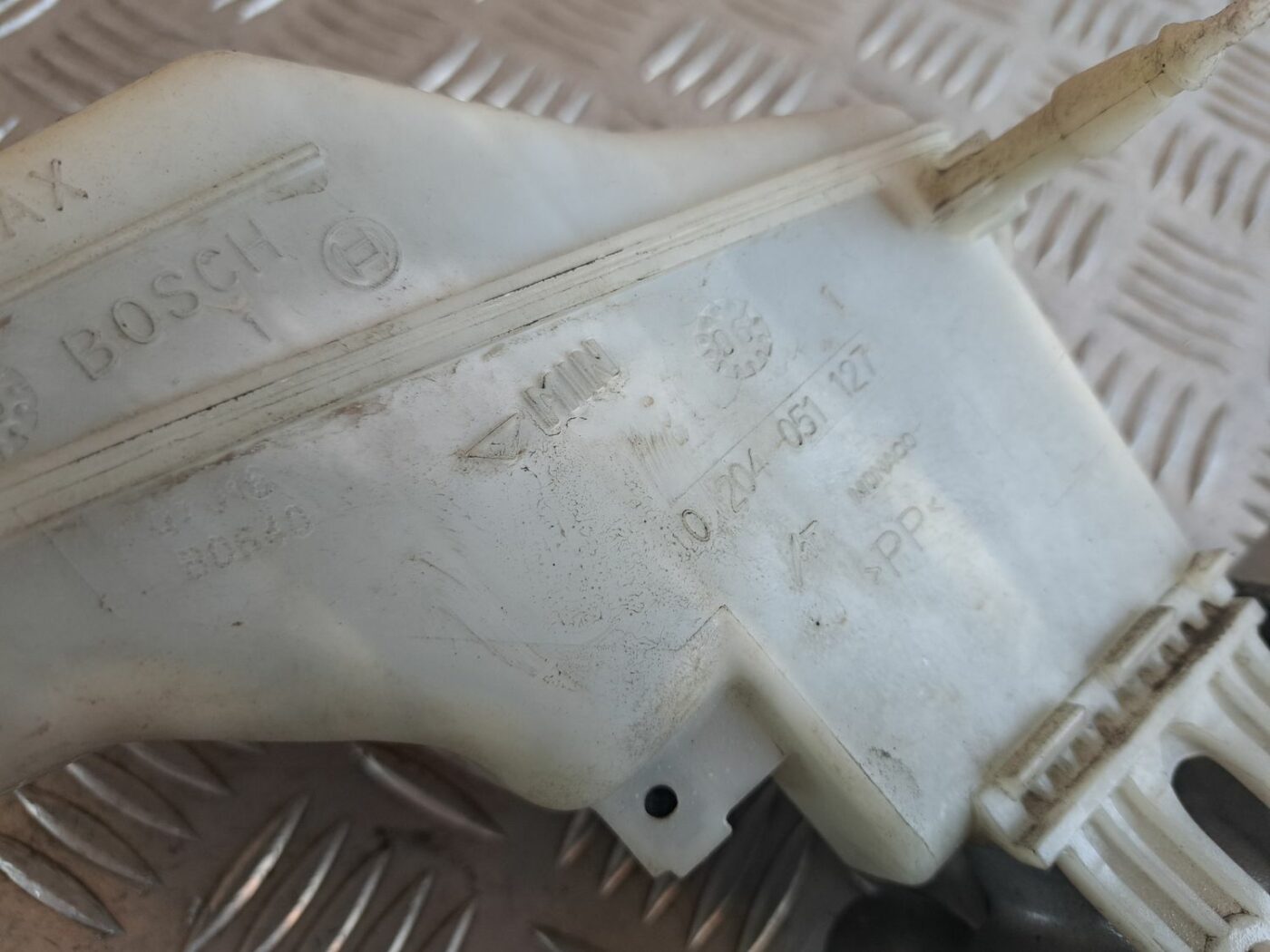 Bremžu pastiprinātāja galvenais cilindrs priekš OPEL CORSA 2007