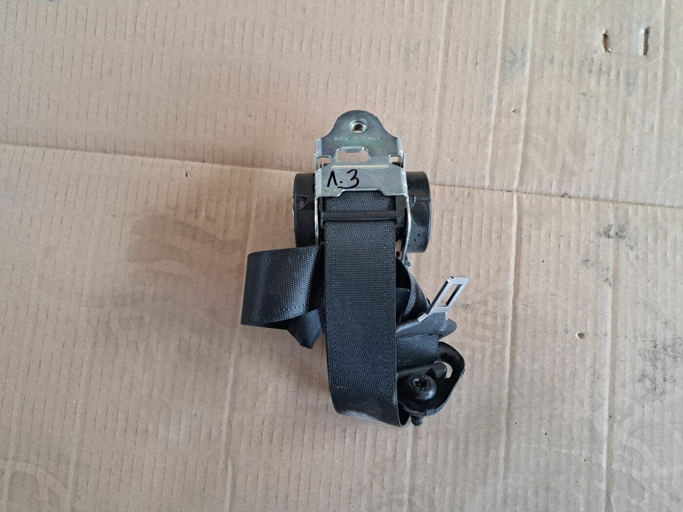 Aizmugurējā kreisa drošības josta priekš OPEL CORSA 2007