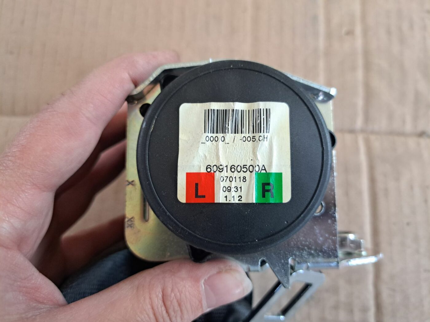 Aizmugurējā kreisa drošības josta priekš OPEL CORSA 2007