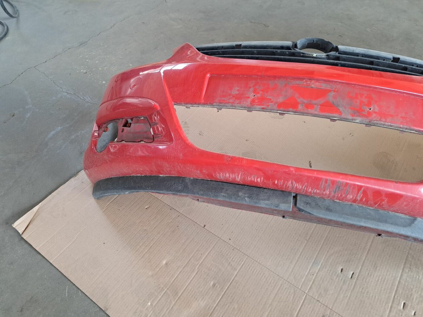 Priekšējais buferis priekš OPEL CORSA 2007 6 Priekšējais buferis priekš OPEL CORSA 2007