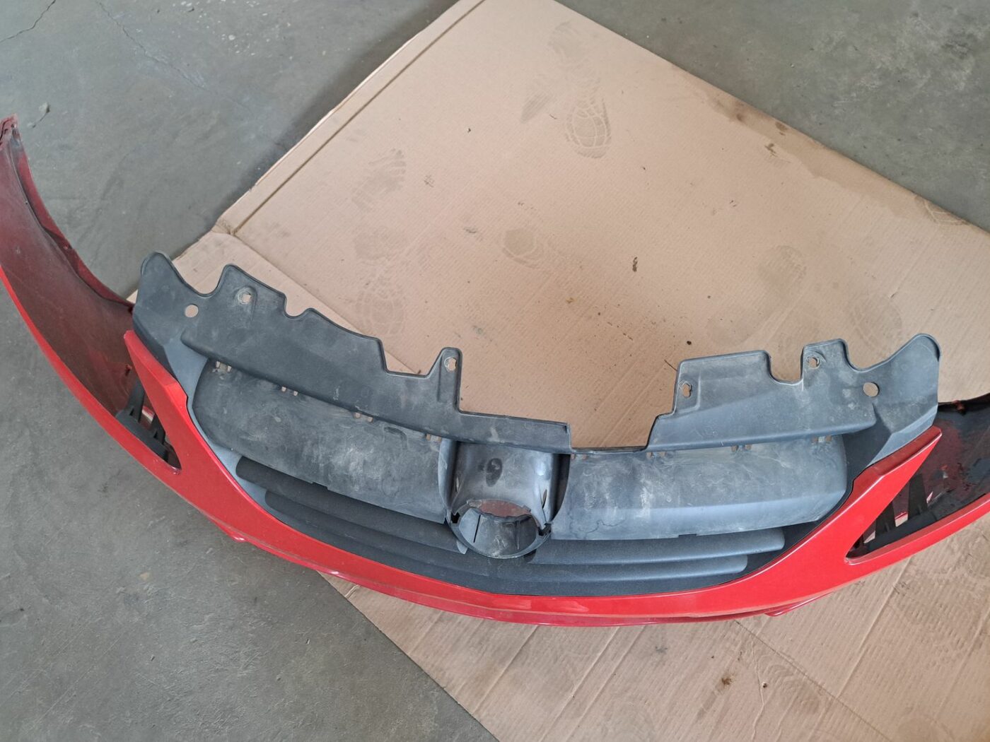 Priekšējais buferis priekš OPEL CORSA 2007 7 Priekšējais buferis priekš OPEL CORSA 2007