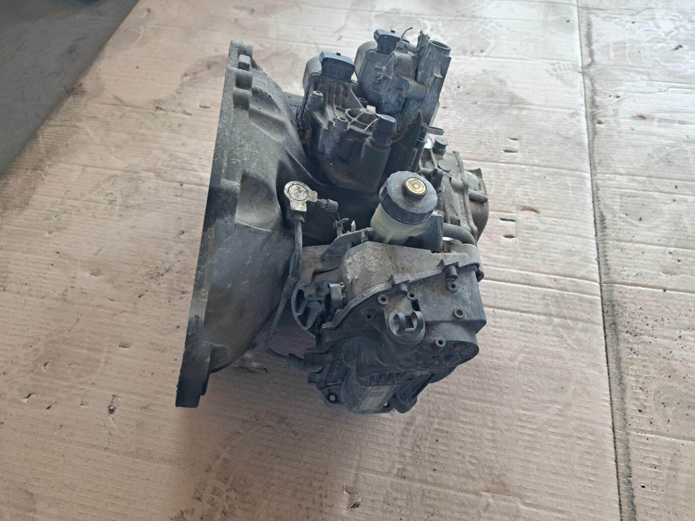 Automātiskā pārnesumkārba priekš OPEL CORSA 2007