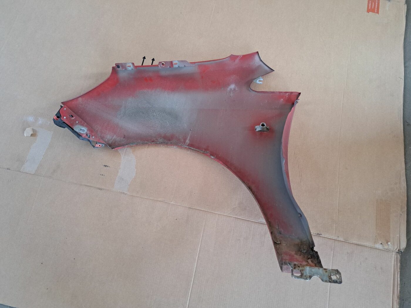 Priekšējais labais spārns priekš OPEL CORSA 2007 6 Priekšējais labais spārns priekš OPEL CORSA 2007