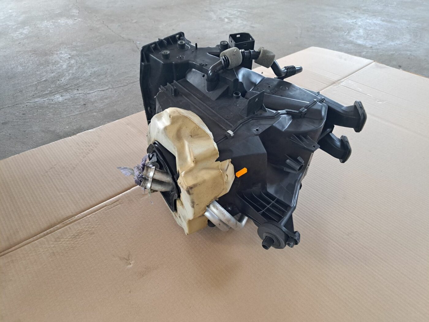 Salona sildītājs priekš OPEL MERIVA 2004