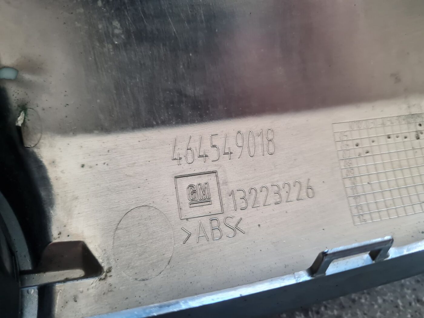 Logotips/Emblema priekš OPEL CORSA 2007 3 Logotips/Emblema priekš OPEL CORSA 2007