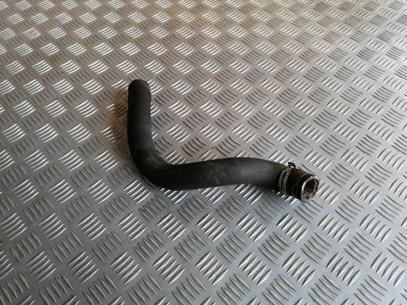 Dzesēšanas caurule priekš OPEL MERIVA 2004 1 Dzesēšanas caurule priekš OPEL MERIVA 2004