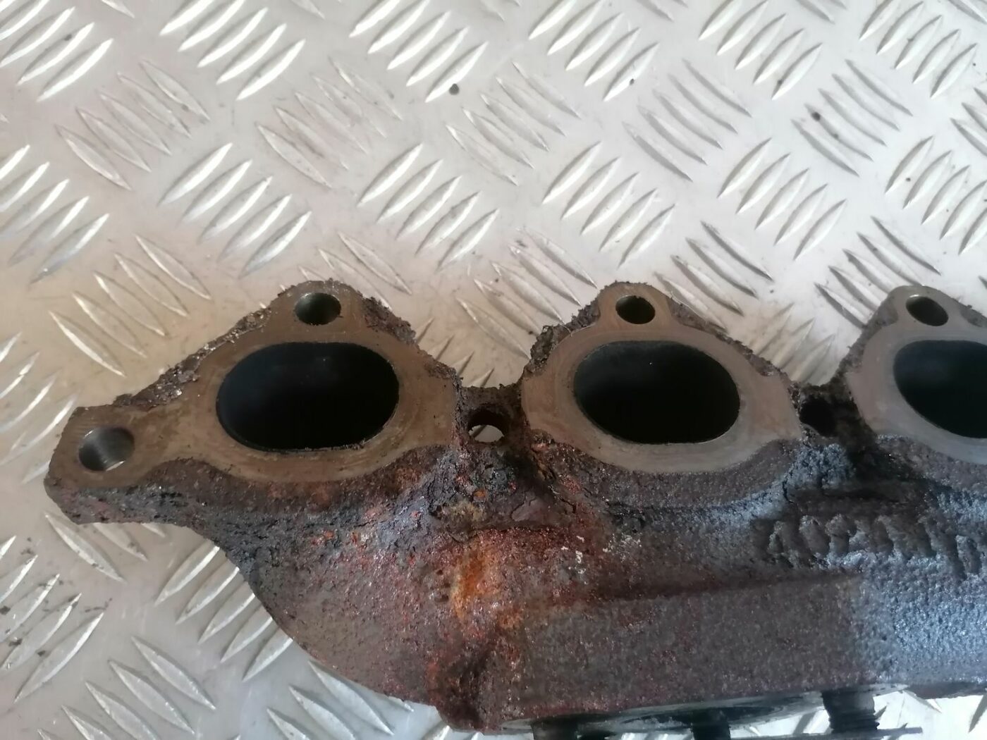 Izplūdes kolektors priekš OPEL MERIVA 2004 3 Izplūdes kolektors priekš OPEL MERIVA 2004