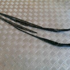 Vējstikla slotu turētāju komplekts priekš OPEL MERIVA 2004