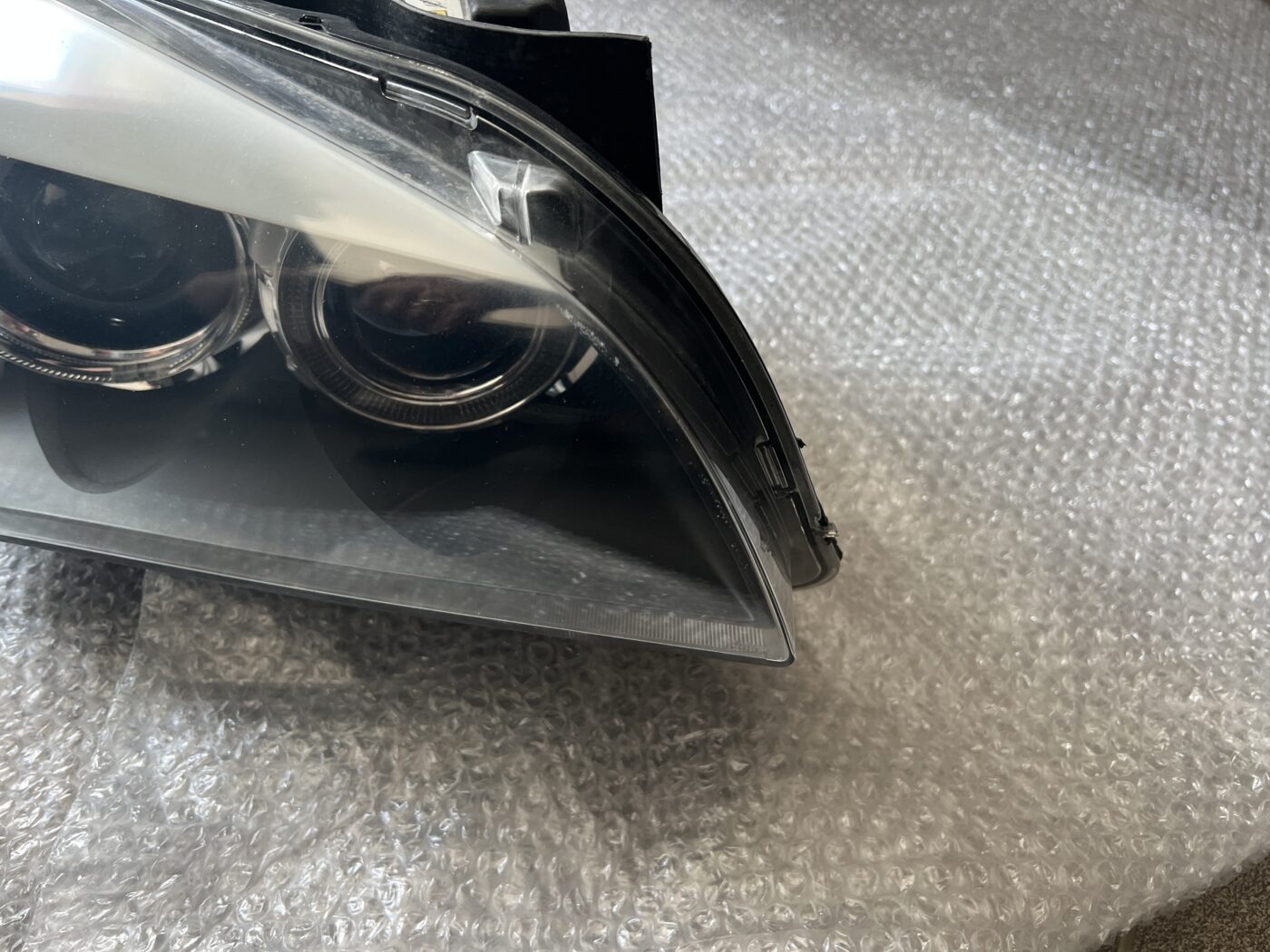 Priekšējais labais lukturis priekš BMW X1 E84 2009-2015 2 Priekšējais labais lukturis priekš BMW X1 E84 2009-2015