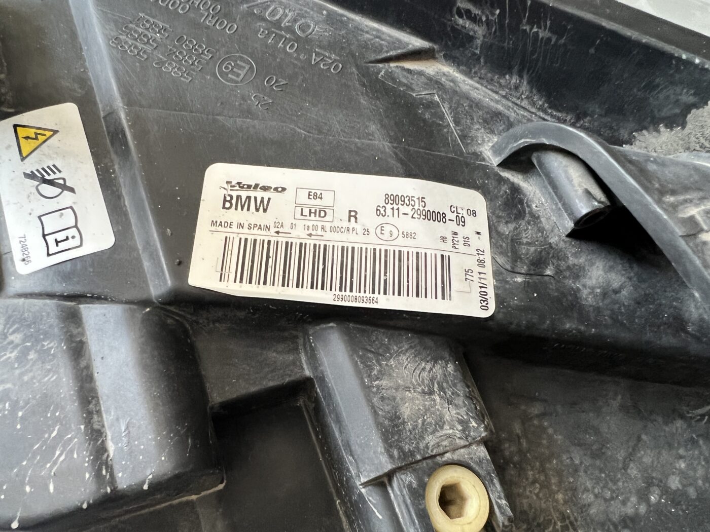 Priekšējais labais lukturis priekš BMW X1 E84 2009-2015 9 Priekšējais labais lukturis priekš BMW X1 E84 2009-2015