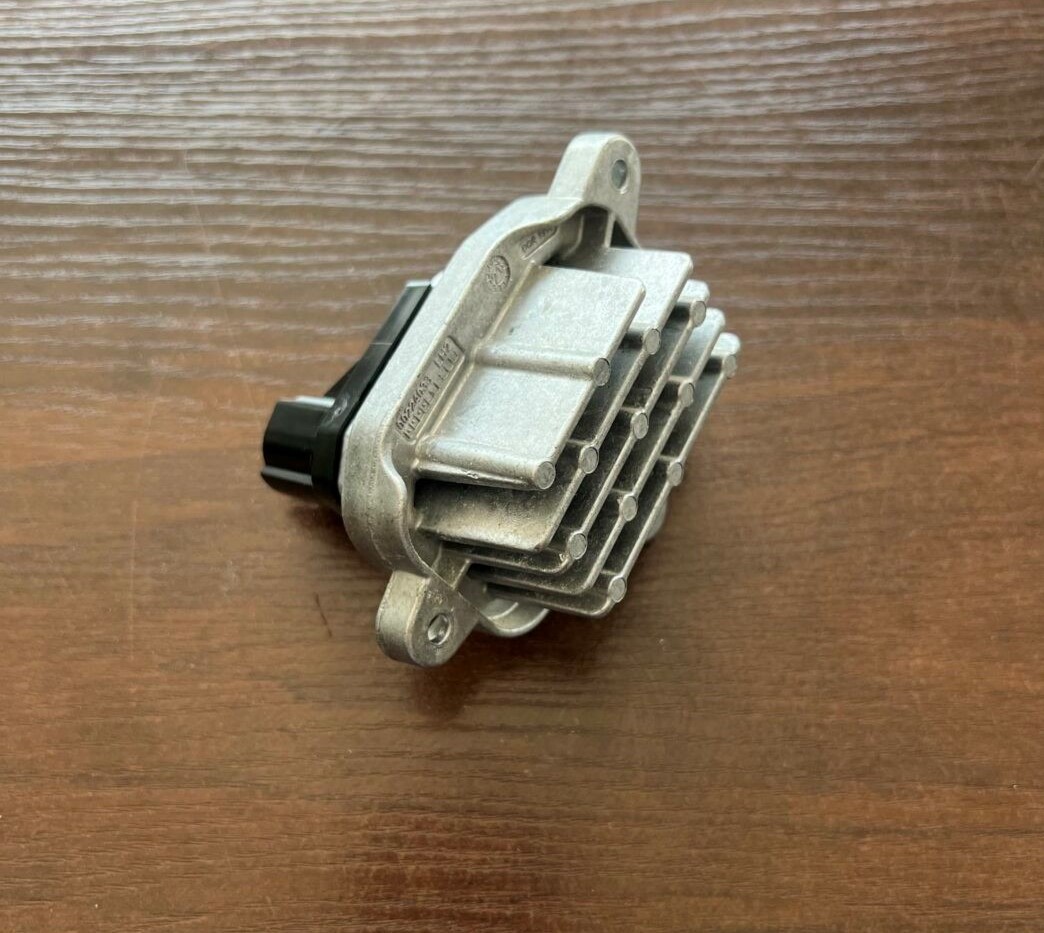 Led dienas gaitas luktura vadības bloks priekš Skoda Kodiaq 2017-2022