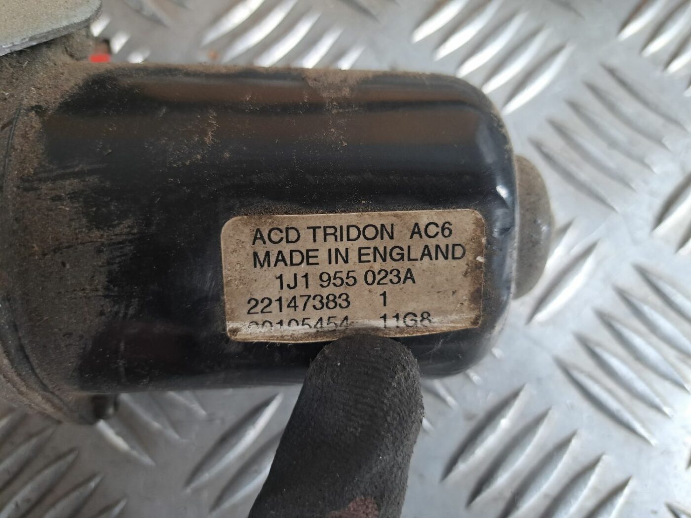 Vējstikla tīrīšanas mehānisms priekš VW GOLF IV 1999