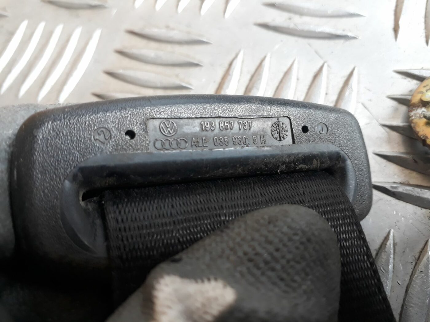 Priekšējā kreisā drošības josta priekš AUDI A4 2000 AVANT 7 Priekšējā kreisā drošības josta priekš AUDI A4 2000 AVANT