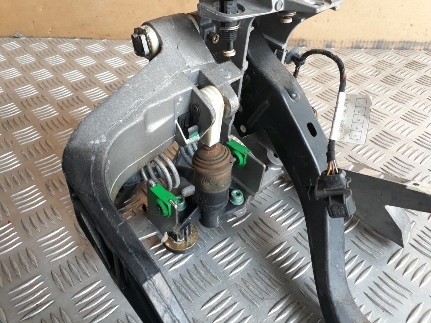 Pedāļu bloks priekš AUDI A4 2000 AVANT 2 Pedāļu bloks priekš AUDI A4 2000 AVANT