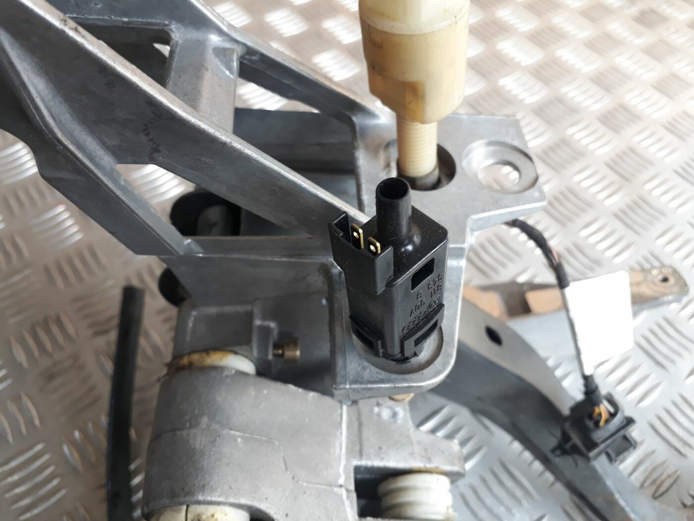 Pedāļu bloks priekš AUDI A4 2000 AVANT 9 Pedāļu bloks priekš AUDI A4 2000 AVANT