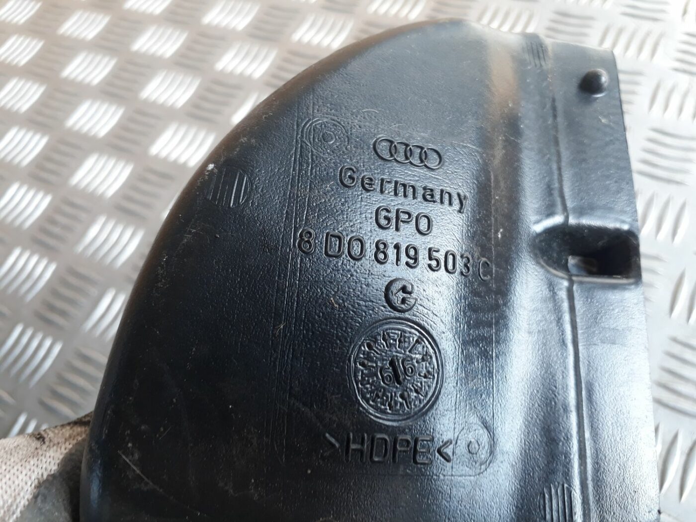 Salona gaisa vads priekš AUDI A4 2000 AVANT