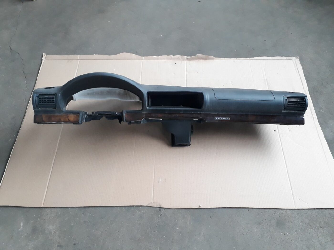 Mērinstrumentu panelis priekš AUDI A4 2000 AVANT 1 Mērinstrumentu panelis priekš AUDI A4 2000 AVANT