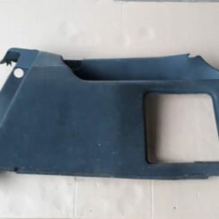 Bagāžnieka nodalījuma sānu apdare priekš AUDI A4 2000 AVANT